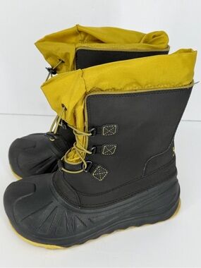 UGG Kids K Ludvig Winter Snow Boot in Black Yellow Waterproof Shearling Insole 4